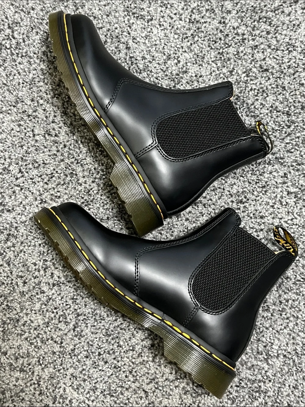 Dr. Martens Air Wair Black Leather Virginia Chelsea Boot NWOT